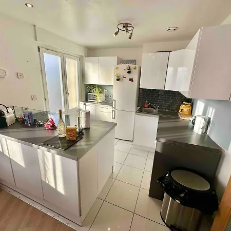 3 Bedrooms 110 M2 * Lille