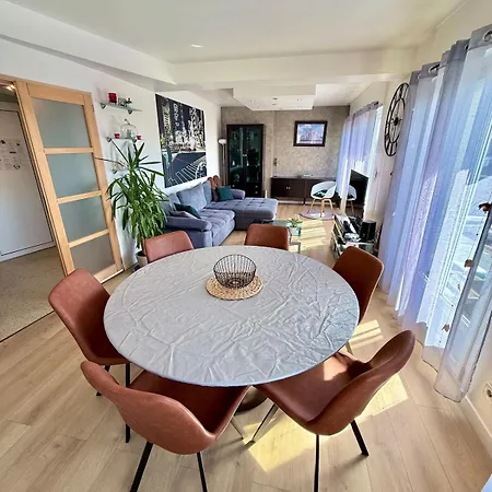 3 Bedrooms 110 M2 *