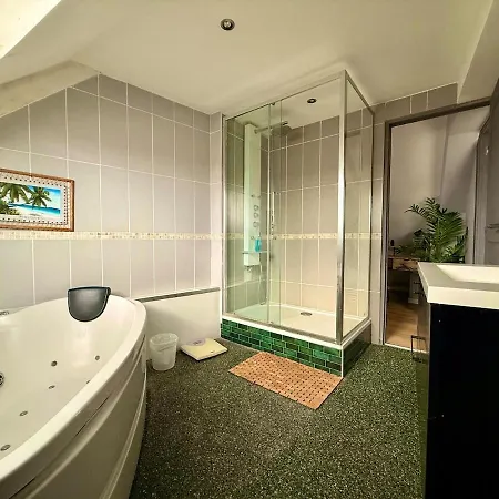3 Bedrooms 110 M2 *