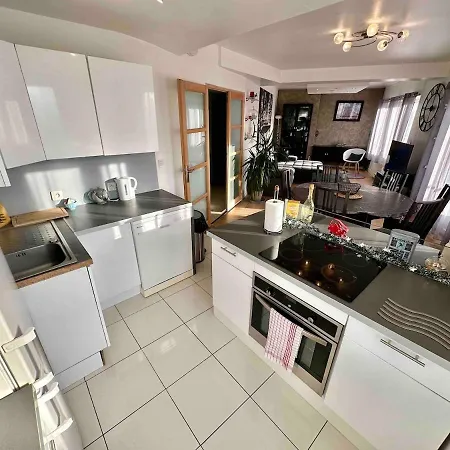شقة 3 Bedrooms 110 M2 ليل