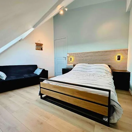3 Bedrooms 110 M2 *